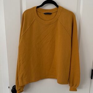 Abercrombie & Fitch Yellow Sweatshirt